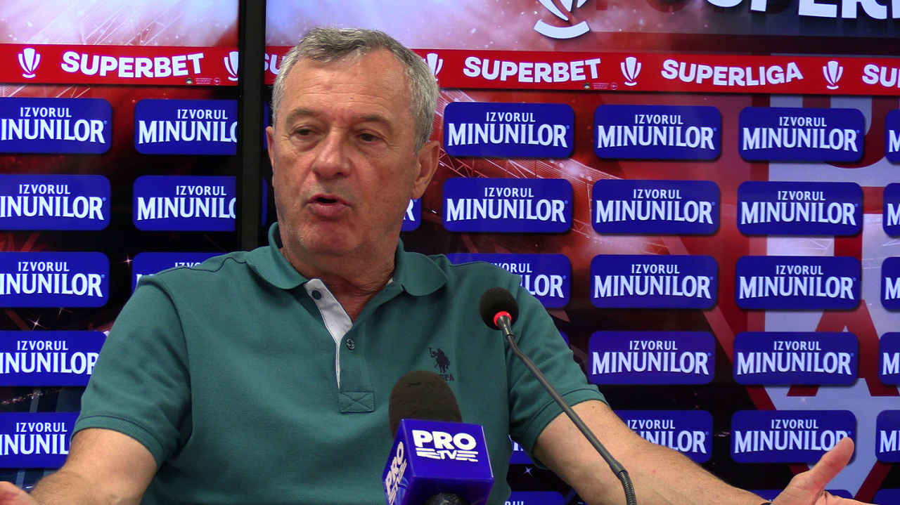 Trădat de fotbalistul care a semnat cu rivala din Superligă, Rednic a reacționat dur: "Nu mai există respect. Doar bani, bani, bani!"_4