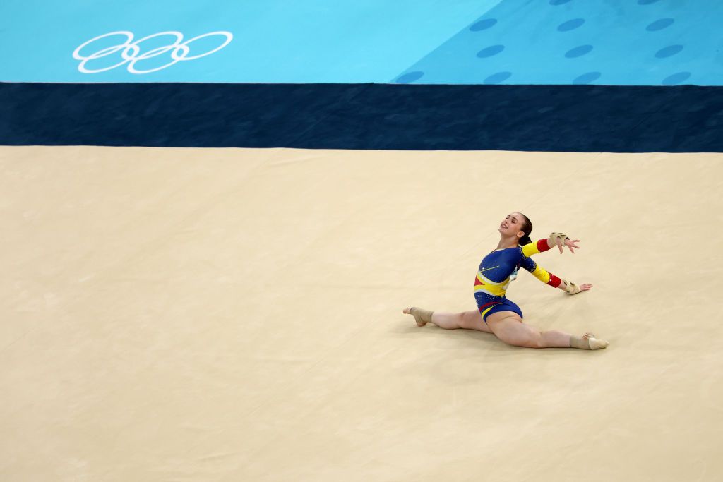 Reacția Elisabetei Lipă după ce România a încheiat pe locul 7 în finala pe echipe de la gimnastică_3