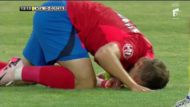 Horror! Darius Olaru, plin de sânge în Maccabi Tel Aviv - FCSB după un contact dur cu un adversar_4