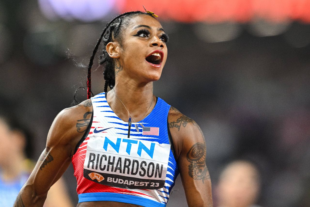 Sha'Carri Richardson, marea favorită azi la aurul olimpic de la 100 m, este o apariție! Piercing-uri și tatuaje peste tot + o suspendare pentru canabis_39