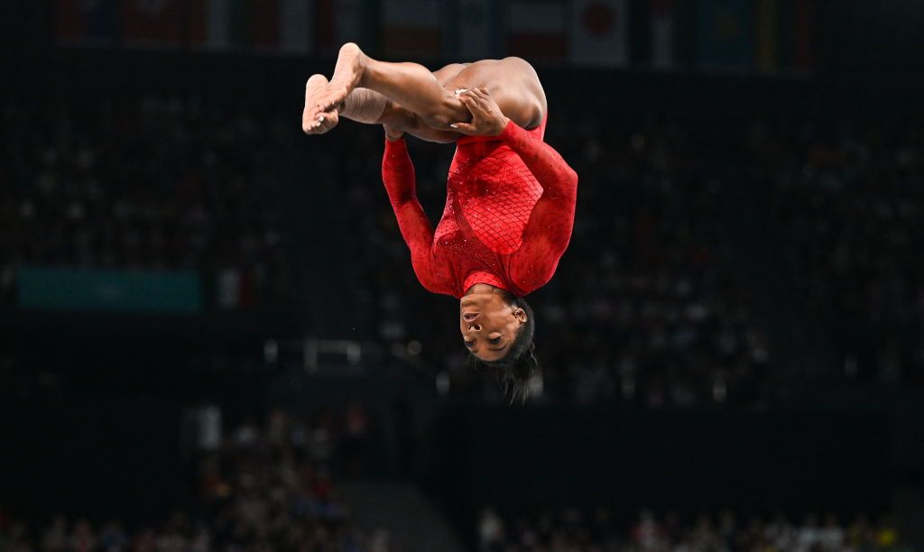 Cine o oprește? Simone Biles a cucerit al treilea titlu olimpic la Paris și a ajuns la șapte medalii de aur_1