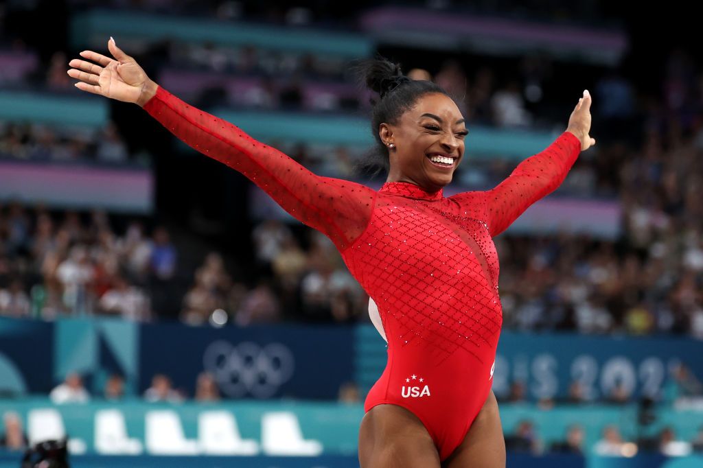 Cine o oprește? Simone Biles a cucerit al treilea titlu olimpic la Paris și a ajuns la șapte medalii de aur_2