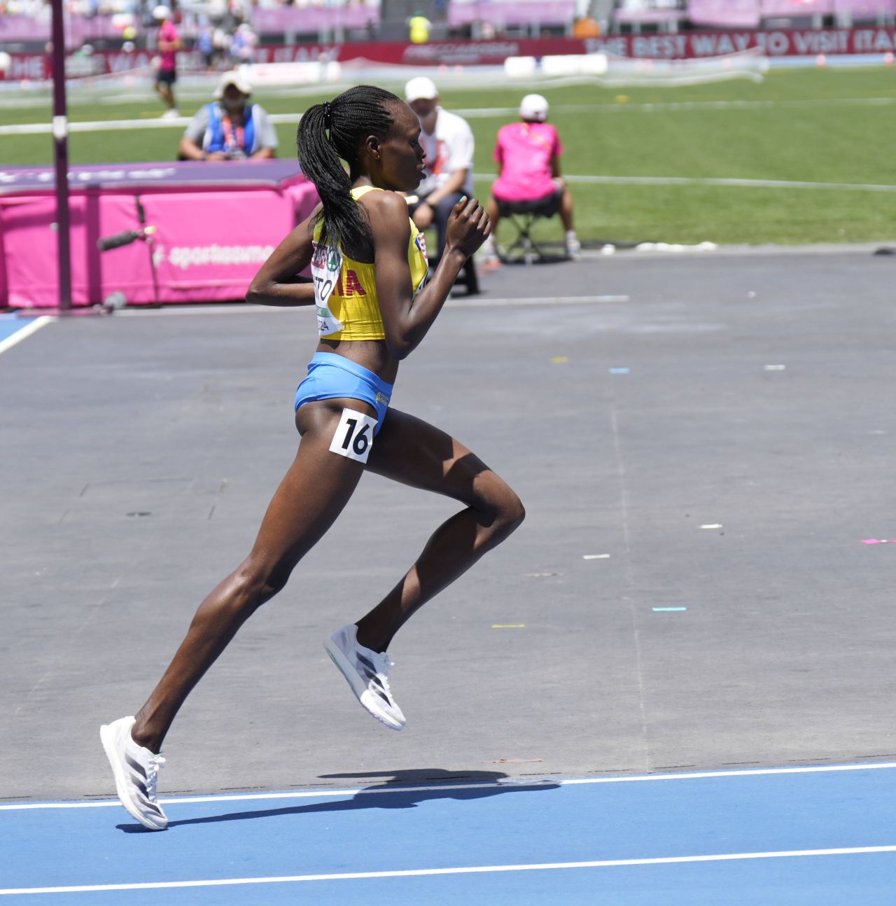 Cât ghinion! Atleta româncă Stella Rutto a explicat ce i s-a întâmplat în calificările pentru finala de la 3000 m obstacole_12