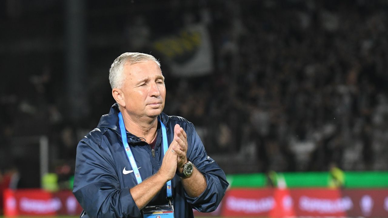 Dan Petrescu CFR Cluj CFR Cluj - U Cluj