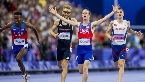 
	Cum i-a ridiculizat outsiderul Cole Hocker pe marii favoriți la titlul olimpic de la 1500 m, Jakob Ingebrigtsen și Josh Kerr
