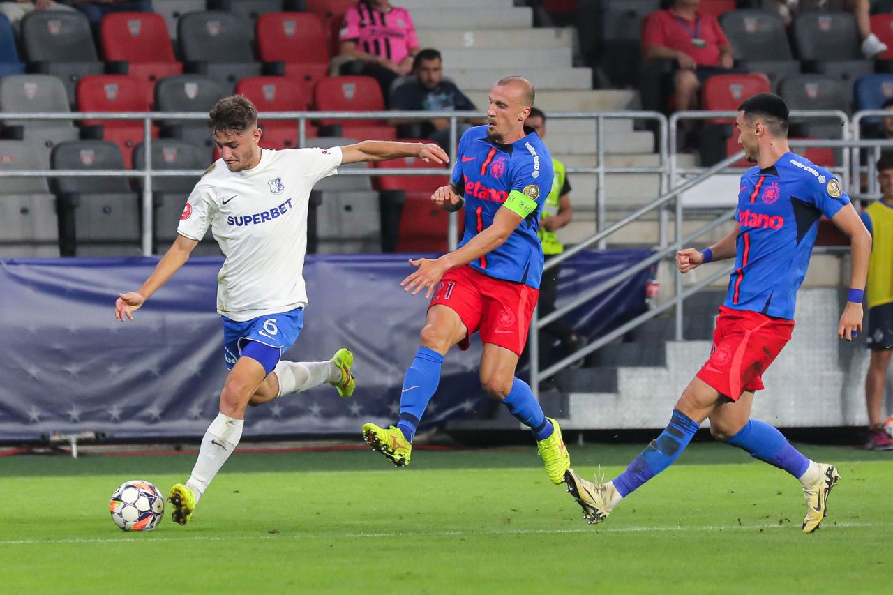 FCSB - Farul Constanța 3-2. Ce spectacol în Ghencea! Roș-albaștrii obțin prima victorie în campionat_2