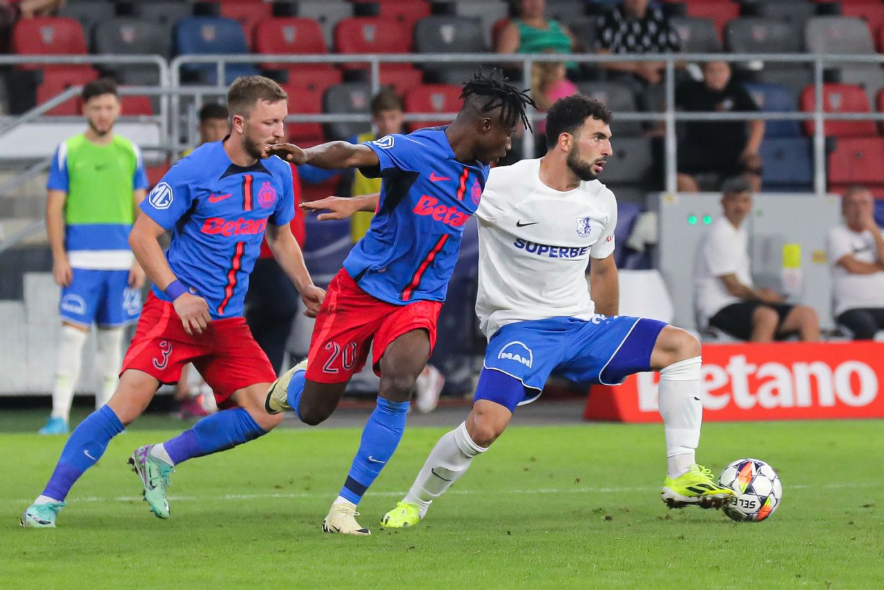 FCSB - Farul Constanța 3-2. Ce spectacol în Ghencea! Roș-albaștrii obțin prima victorie în campionat_6