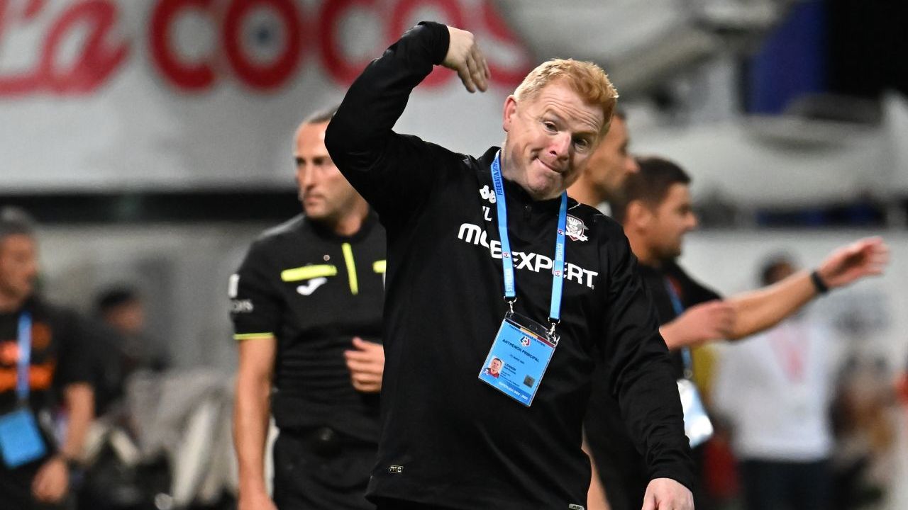 Reacția scoțienilor după ce au văzut ce face Neil Lennon la Rapid: “Singura echipă din România / Groaznic!”