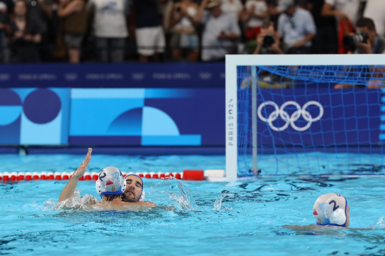 Ungaria, în afara podiumului olimpic la polo pe apă. Cum s-a terminat duelul sârbo-croat din finala de la Paris_7