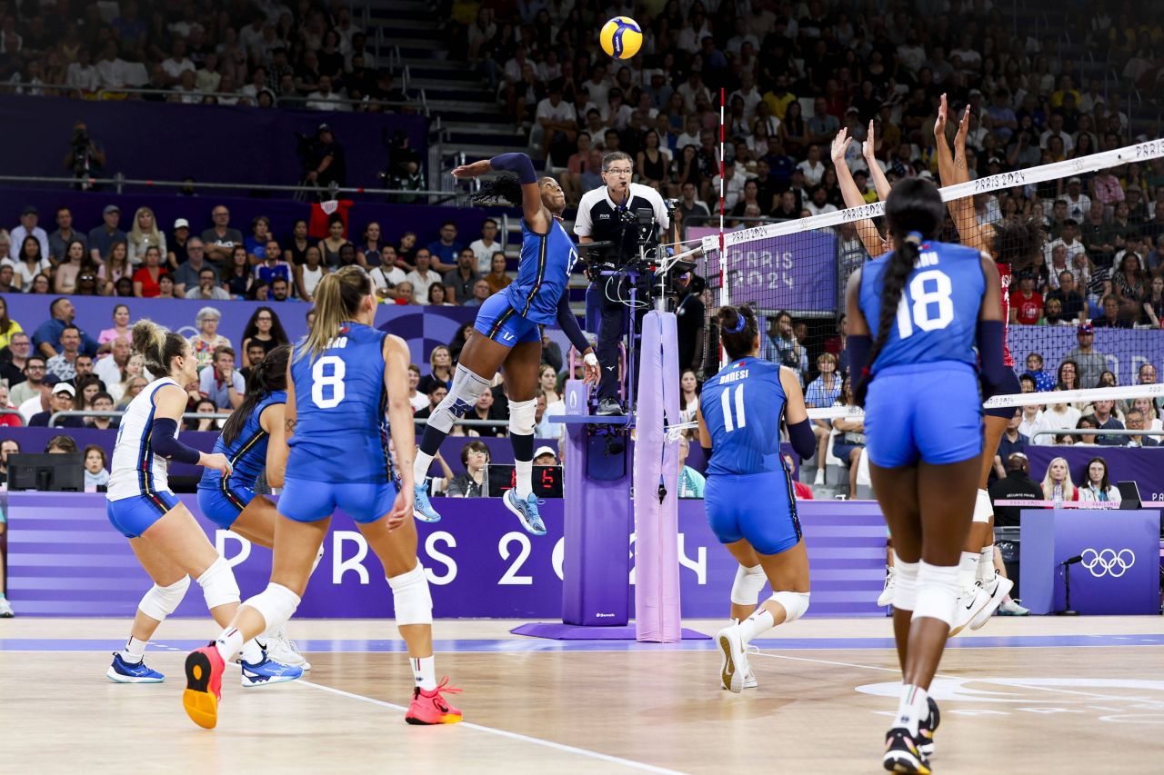 America suferă, China se bucură! Italiencele, pentru prima oară în istorie, campioane olimpice la volei feminin_17