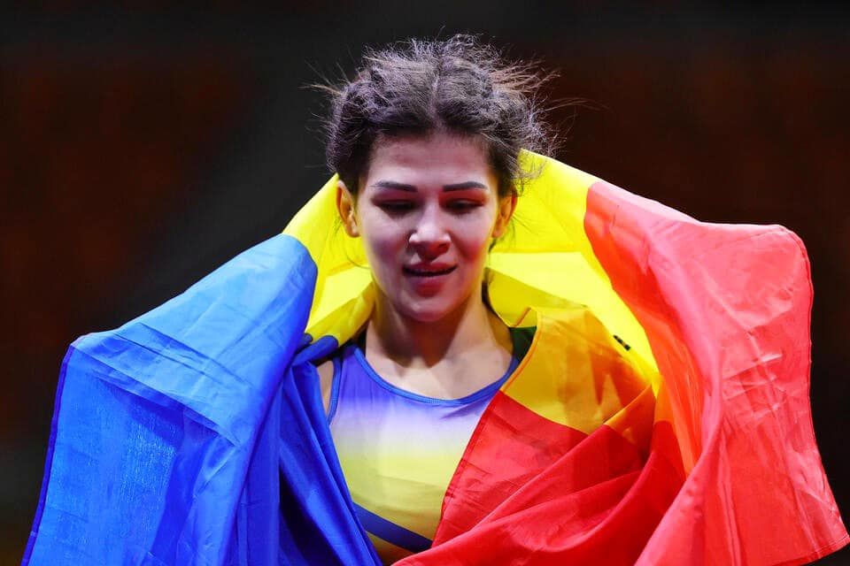 Anastasia Nichita, vicecampioana olimpică din Moldova, este Miss JO 2024! ”Mă băgam în faţa mamei şi îl rugam pe tata să n-o bată”_20