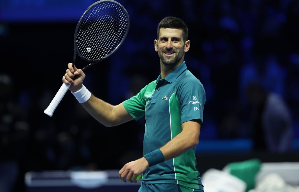 A făcut o pauză de la celebrul regim. Imagini rarisime cu Novak Djokovic sărbătorind medalia de aur cucerită la Paris_42