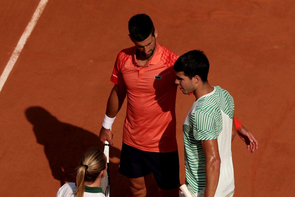 A făcut o pauză de la celebrul regim. Imagini rarisime cu Novak Djokovic sărbătorind medalia de aur cucerită la Paris_48