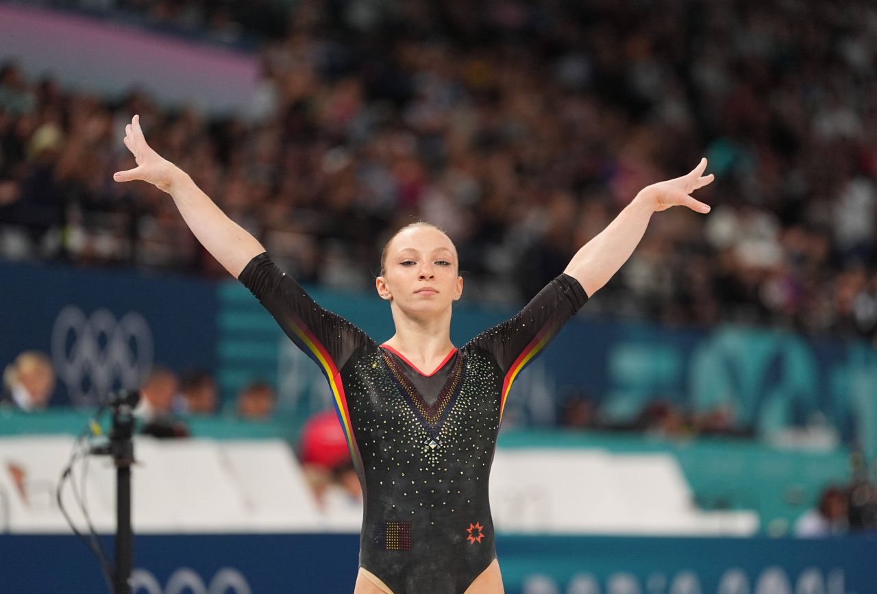 Simona Amânar, campioană olimpică la gimnastică: „Ana și Sabrina trebuie să continue și să câștige la următoarele Jocuri!”_10