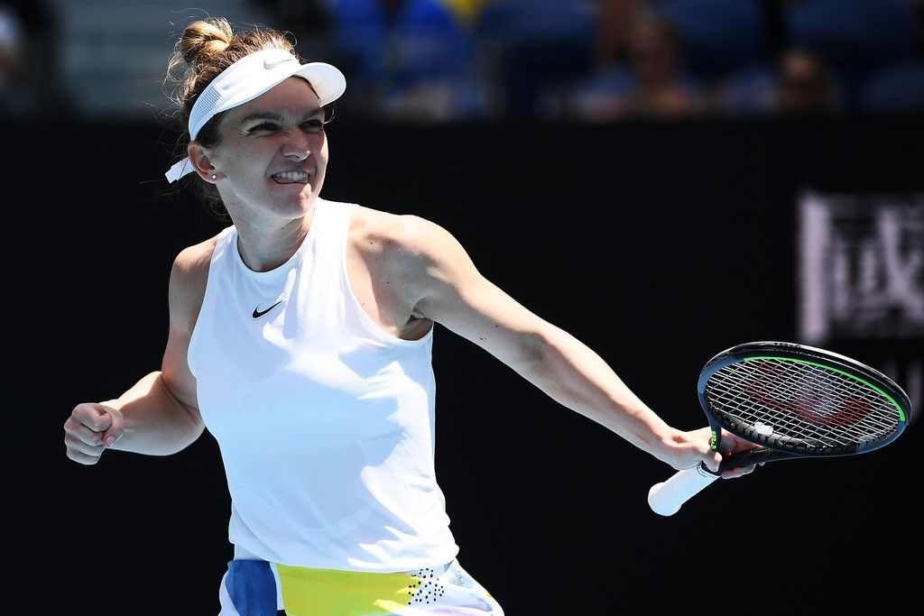 Imagini rarisime! Simona Halep și Sorana Cîrstea au stat împreună la Țiriac Collection_42