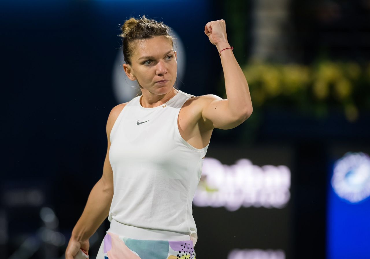 Imagini rarisime! Simona Halep și Sorana Cîrstea au stat împreună la Țiriac Collection_45