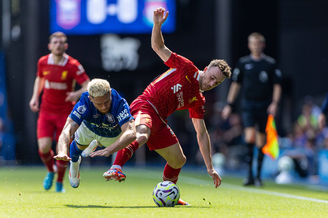 Ipswich Town - Liverpool 0-2. ”Cormoranii” n-au avut emoții cu echipa lui Ed Sheeran_4