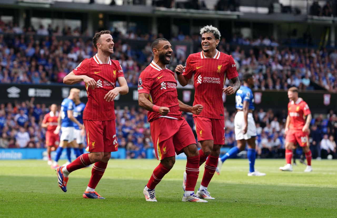 Ipswich Town - Liverpool 0-2. ”Cormoranii” n-au avut emoții cu echipa lui Ed Sheeran_8