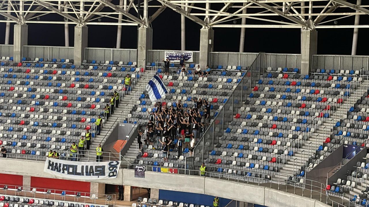 Bate vântul în Ghencea! Fanii FCSB-ului nu s-au înghesuit la stadion pentru meciul cu Poli Iași_9