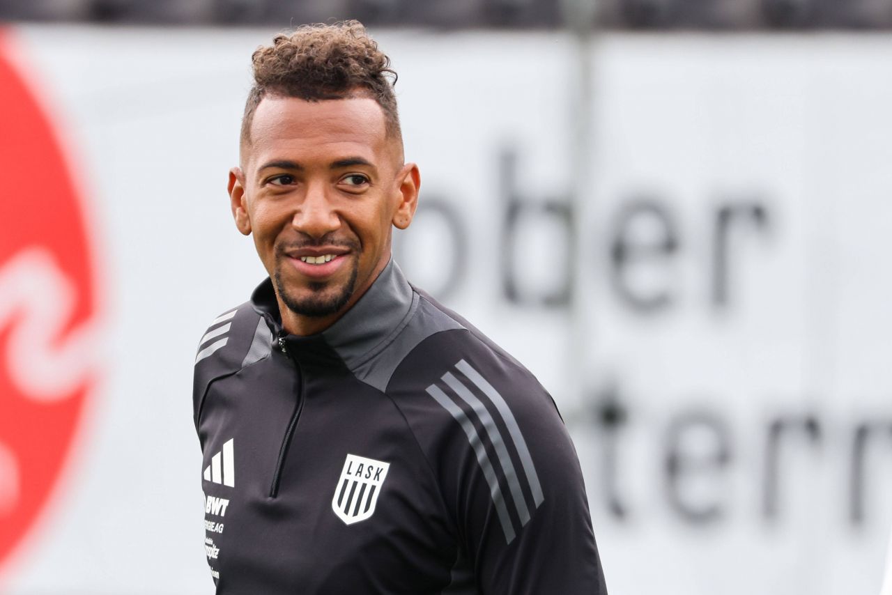 Ce salarii plătește LASK Linz. Jerome Boateng primește de două ori mai mult decât media lotului_17