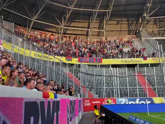 
	Cum au fost surprinși fanii FCSB aflați pe stadion în Linz, la meciul cu LASK
