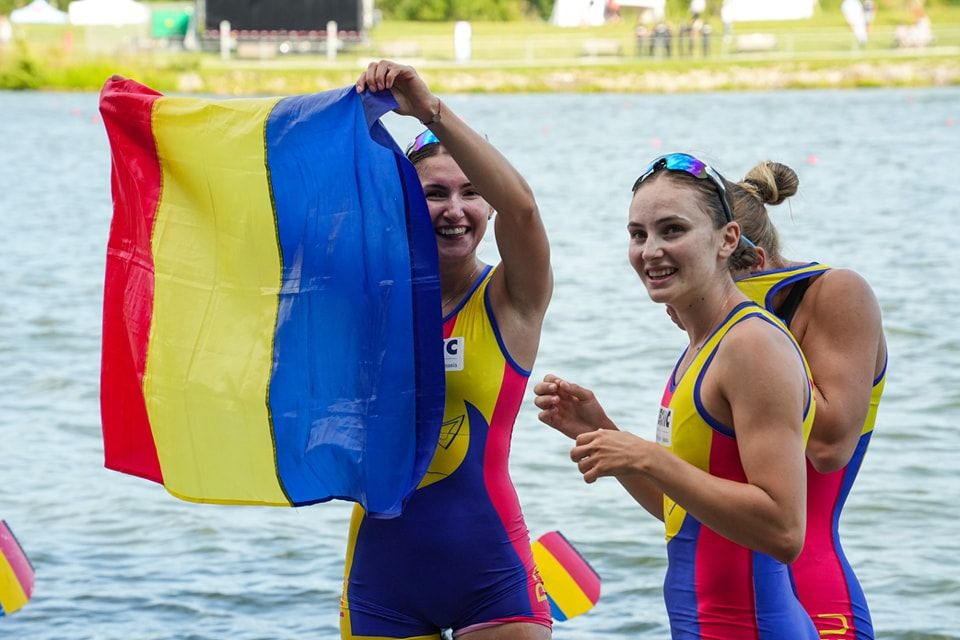 AUR cu RECORD MONDIAL! Echipajul de 4 vâsle feminin a scris istorie la Campionatele Mondiale de canotaj de la St. Catharines din Canada_1