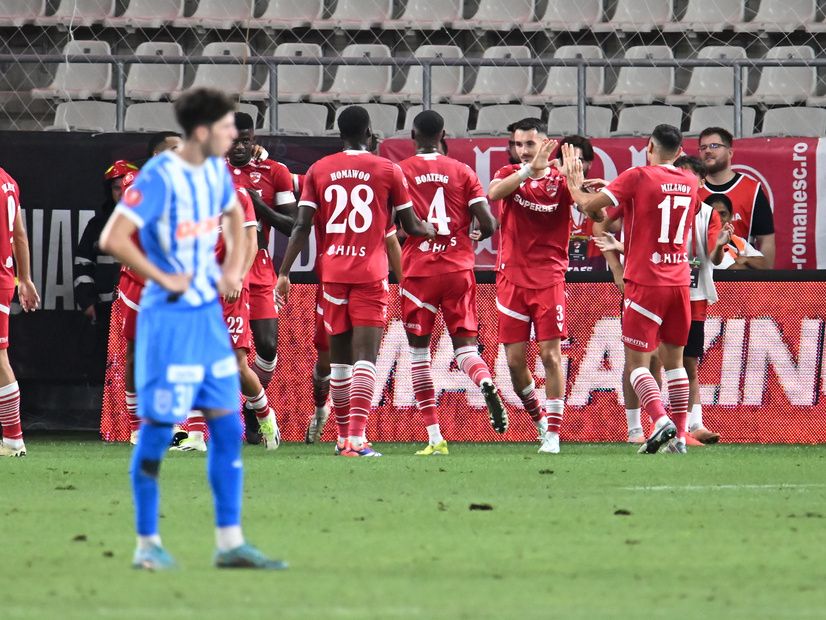 Dinamo - Universitatea Craiova 2-1. ”Câinii” luptă până la capăt și câștigă în nouă jucători_12