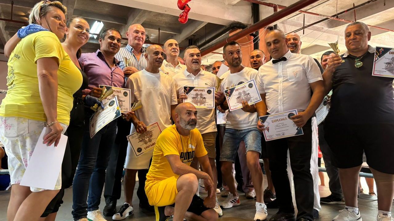 Box ACS Spuma Box Leonard Doroftei Marian Leondraliu Pionierul