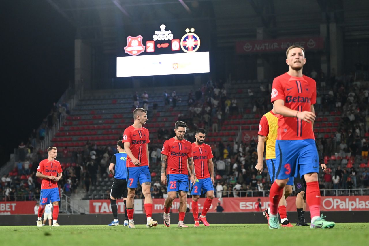 FCSB – penibilă, CFR – încântătoare. Caramavrov disecă prestațiile din campionat ale celor două echipe românești angrenate în cupele europene_1