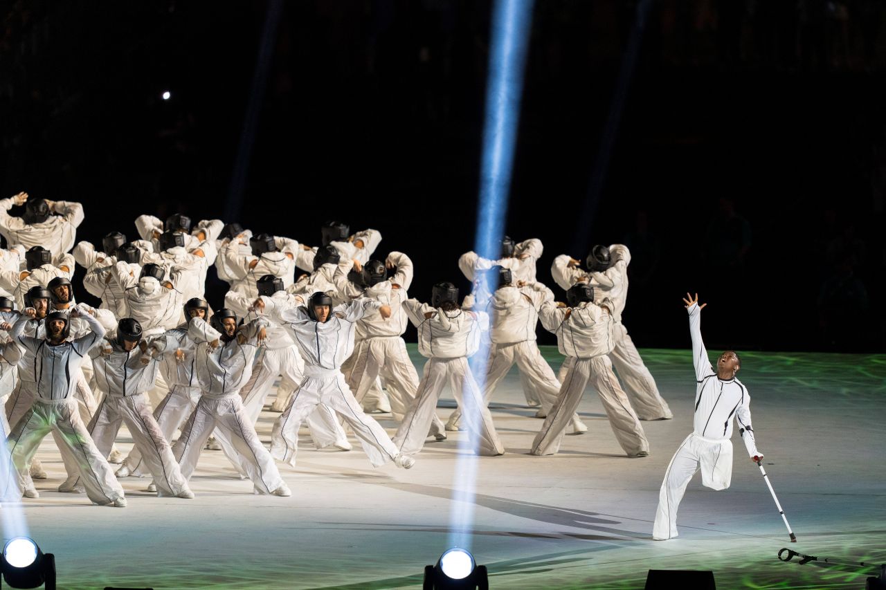 S-a dat startul Jocurilor Paralimpice de la Paris 2024! Ceremonie superbă + cine reprezintă Team Romania_43