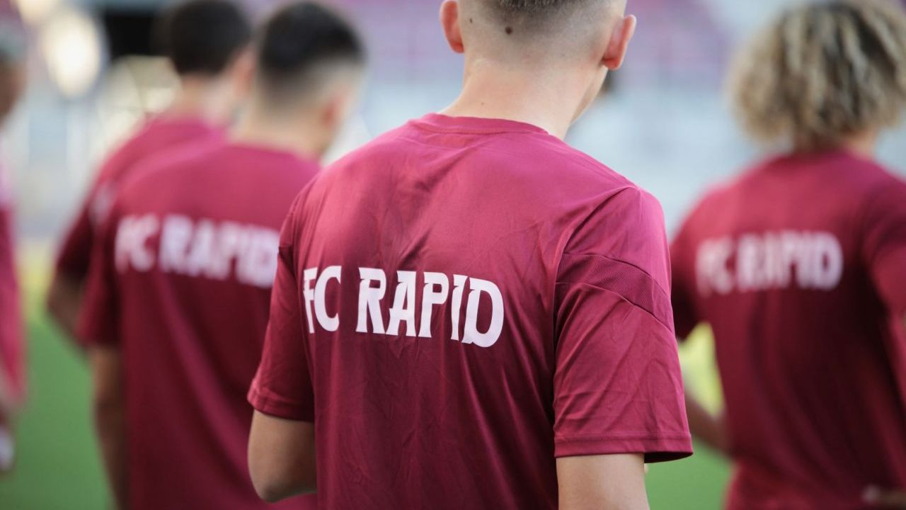 Rapid Jayson Papeau Marius Sumudica Razvan Oaida Viorel Moldovan