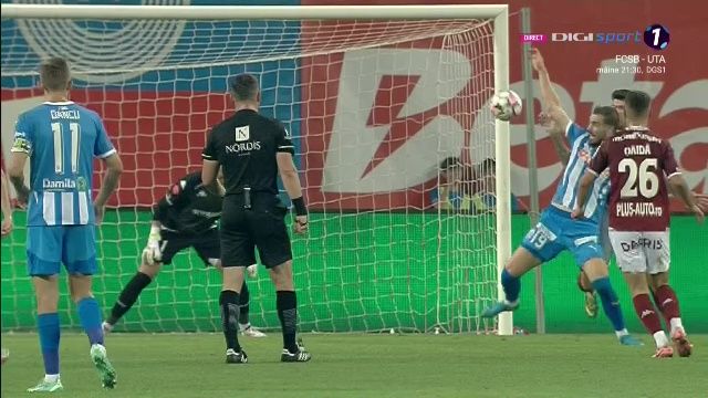 Repriză grea pentru Istvan Kovacs! Un penalty controversat acordat Craiovei și altul anulat Rapidului la VAR_6