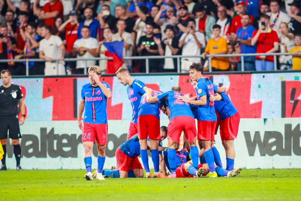 FCSB - UTA Arad 2-0! Ngezana și Băluță au scos-o pe campioana României din subsolul clasamentului_1