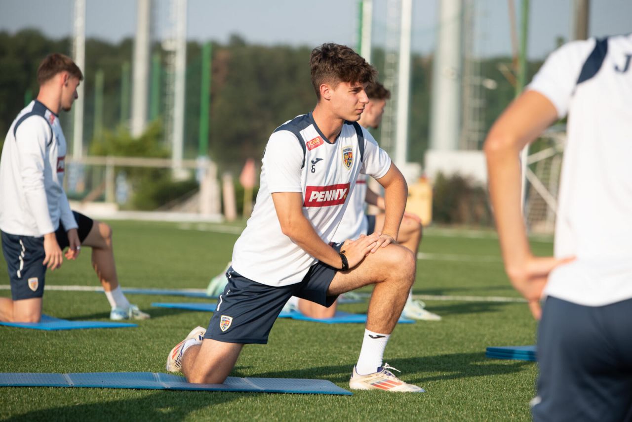 România U21 - Muntenegru U21 1-0. Louis Munteanu aduce victoria, iar trupa lui Pancu e tot mai aproape de calificare_15