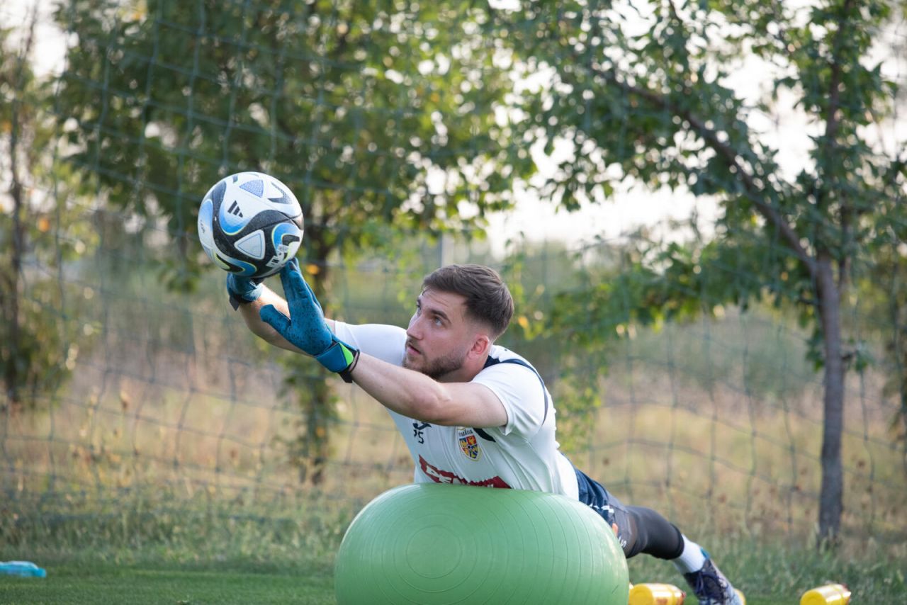 România U21 - Muntenegru U21 1-0. Louis Munteanu aduce victoria, iar trupa lui Pancu e tot mai aproape de calificare_26