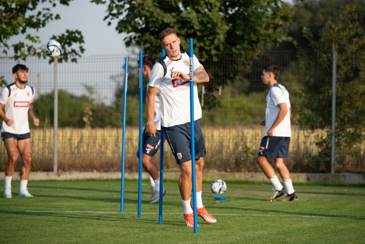 România U21 - Muntenegru U21 1-0. Louis Munteanu aduce victoria, iar trupa lui Pancu e tot mai aproape de calificare_20