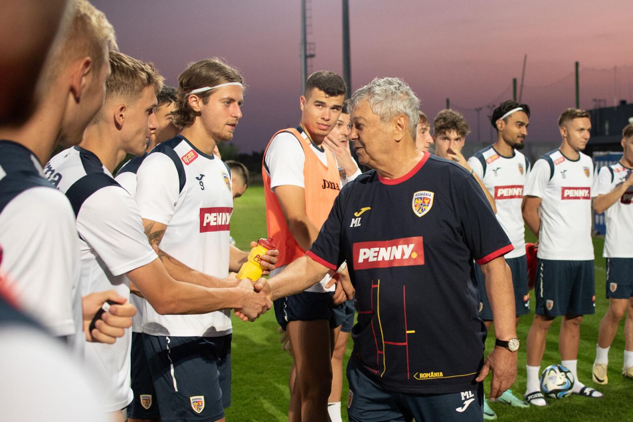 Pe cine a vizitat Mircea Lucescu la Buftea. Ce jucători urmărește selecționerul României_1