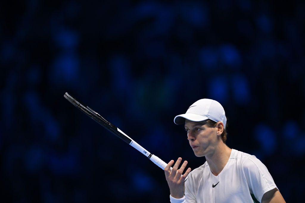 Încă un pumnal în inimă: în mijlocul scandalului de dopaj, Sinner s-a duelat cu Medvedev din sferturile US Open 2024_35