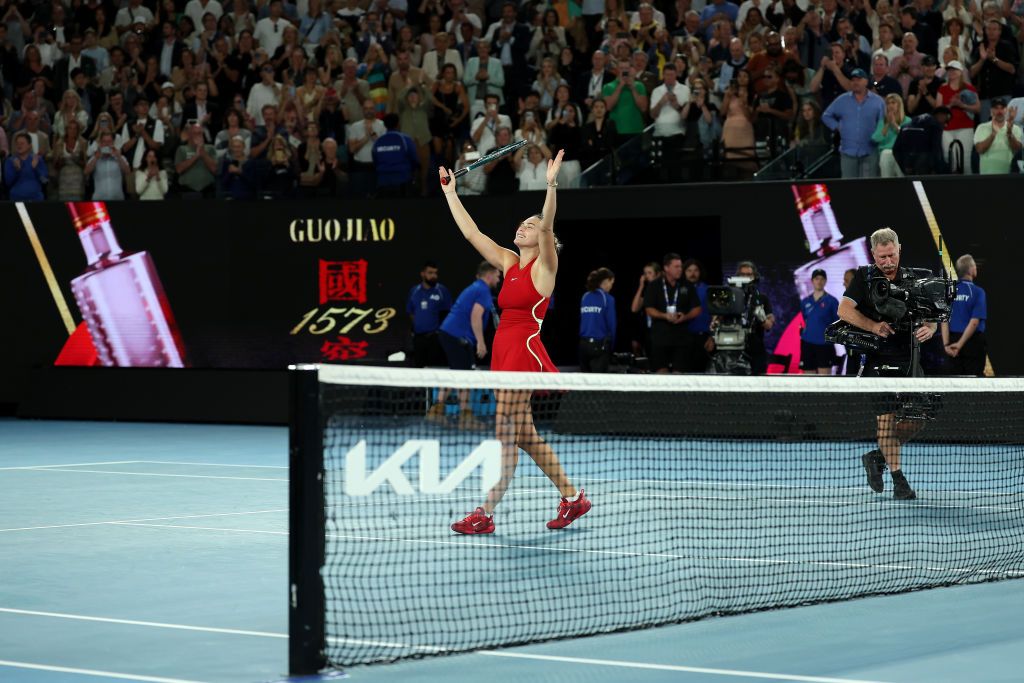 Cum faci cinste unui stadion întreg. Episod incredibil cu Sabalenka la US Open: „Dai o băutură?” Te costă 500,000 de dolari”_11