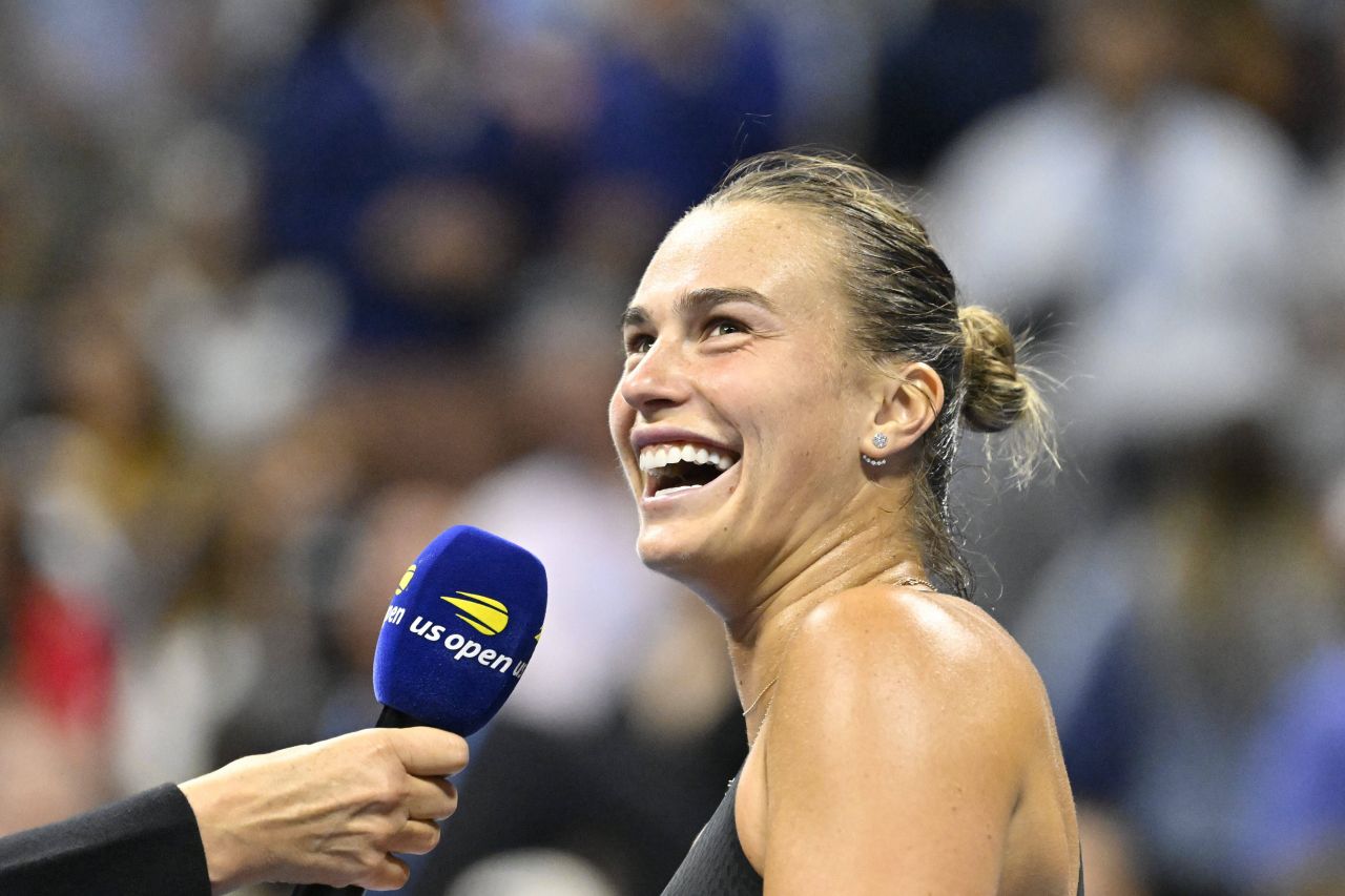 Cum faci cinste unui stadion întreg. Episod incredibil cu Sabalenka la US Open: „Dai o băutură?” Te costă 500,000 de dolari”_46