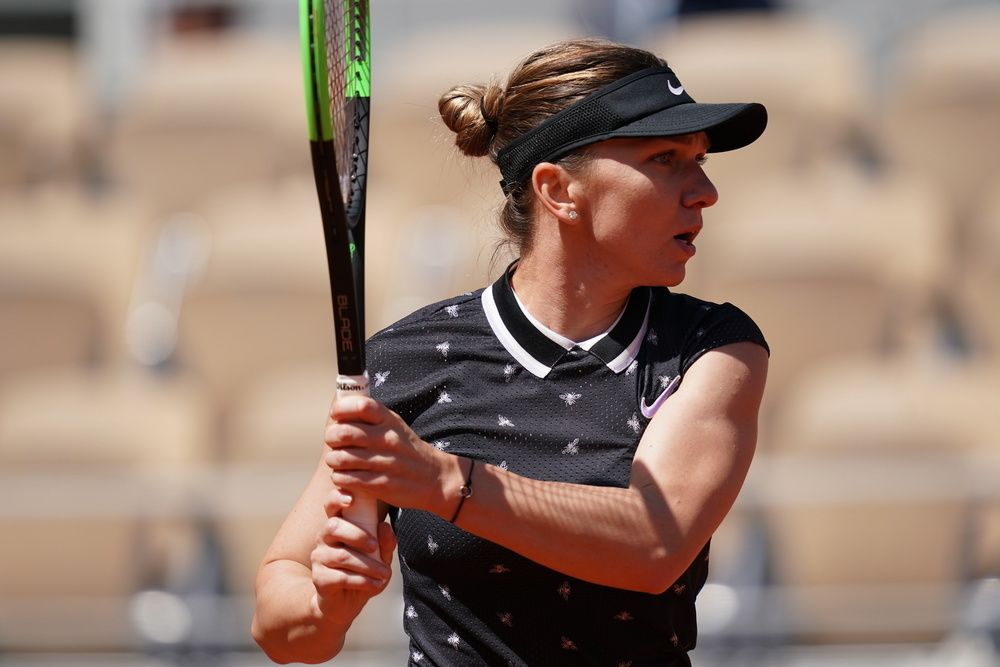 Intenții serioase! Alături de cine a fost văzută Simona Halep, pe terenul de tenis_21