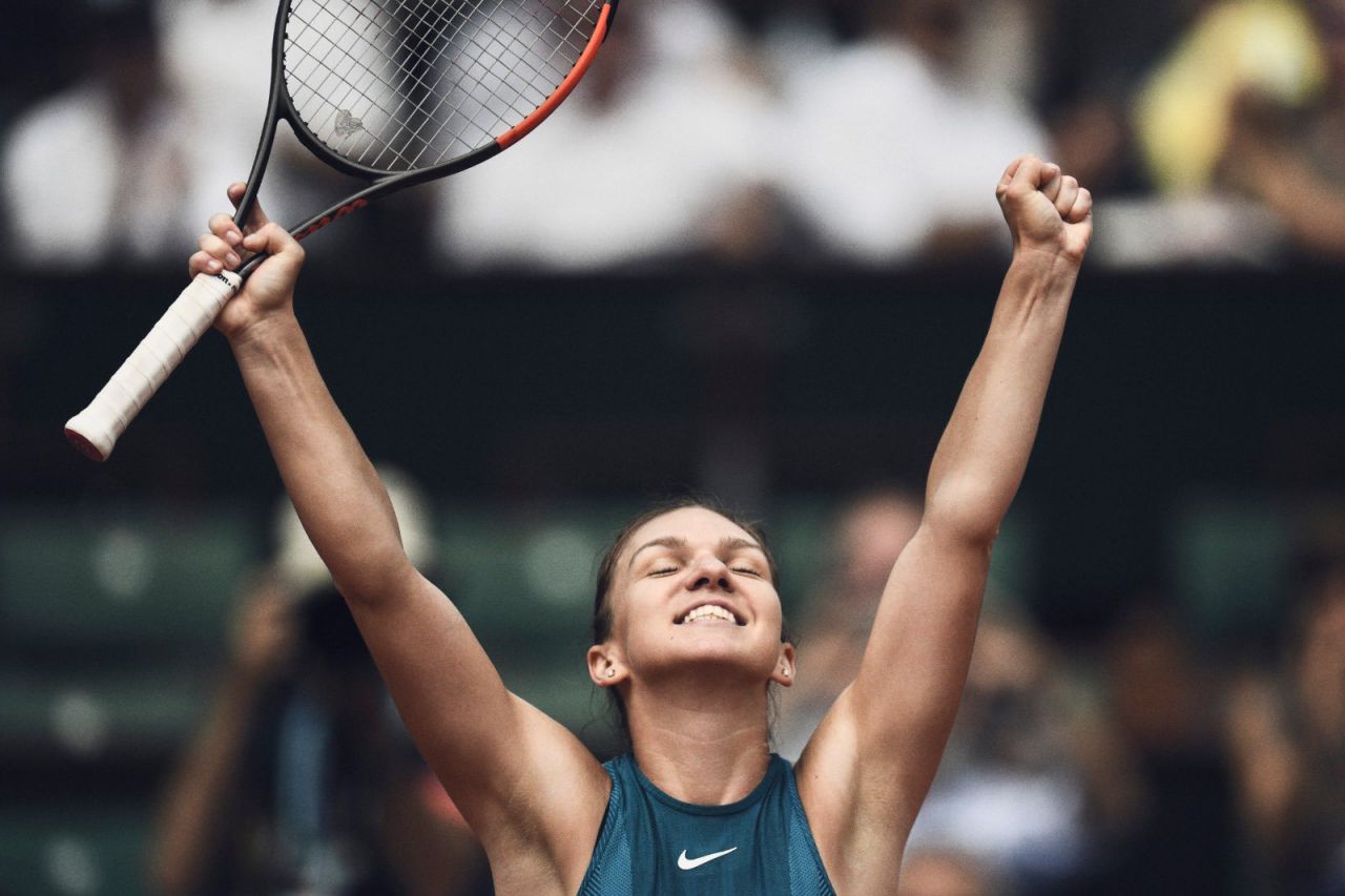 Intenții serioase! Alături de cine a fost văzută Simona Halep, pe terenul de tenis_22