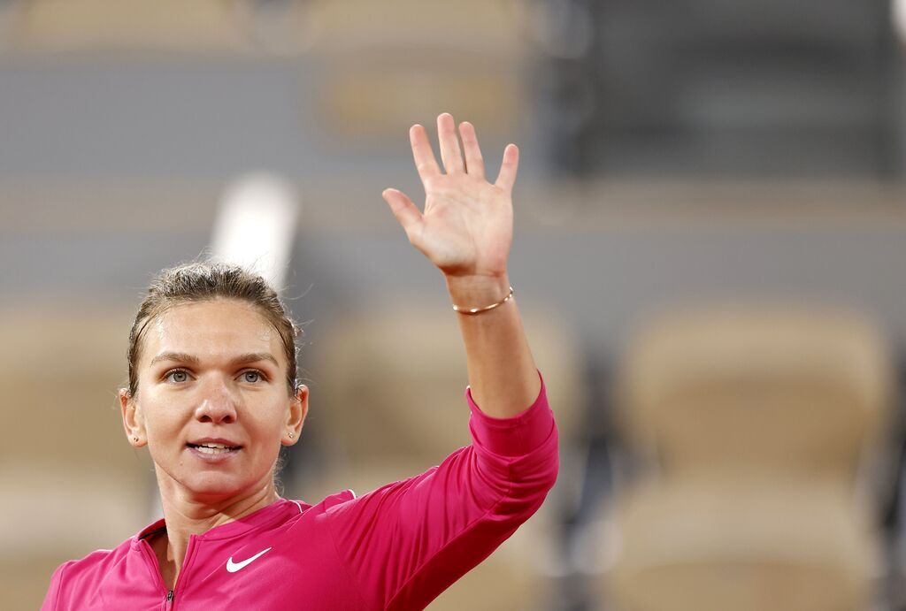 Intenții serioase! Alături de cine a fost văzută Simona Halep, pe terenul de tenis_26