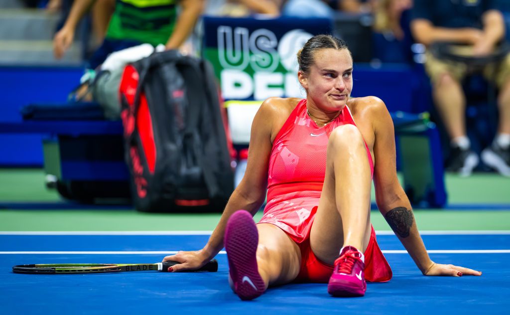 „Lady in Red” Aryna Sabalenka, apariție răvășitoare la ședința foto organizată în cinstea campioanei US Open_33