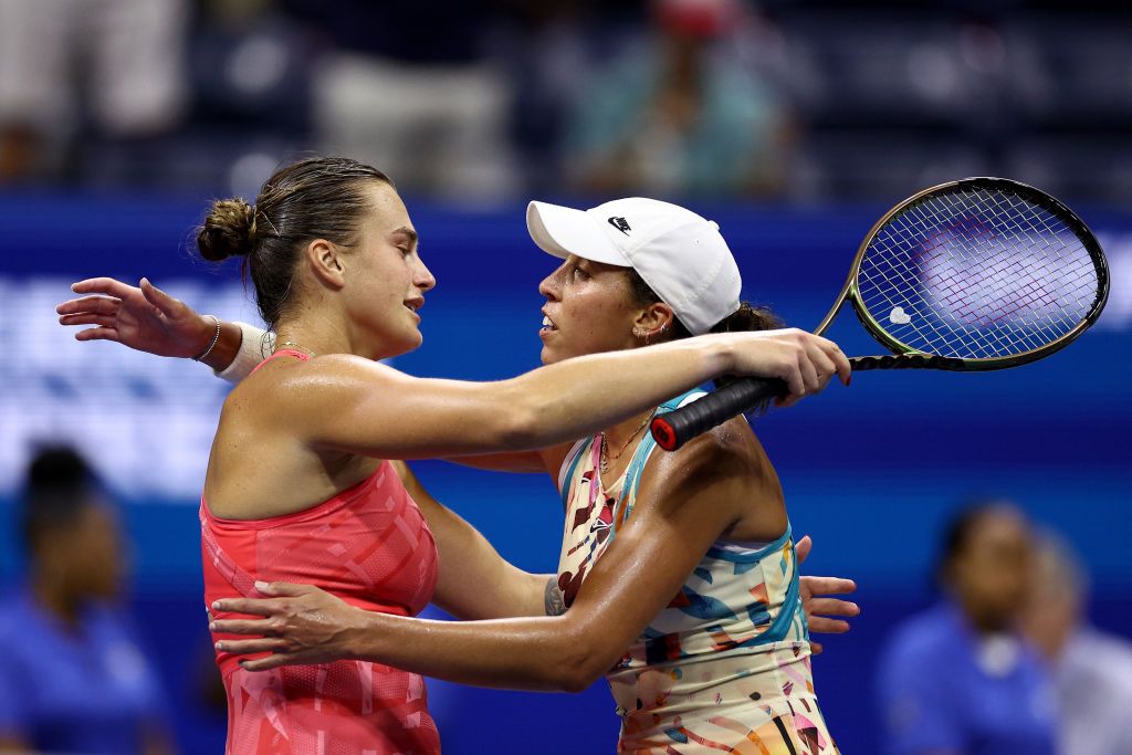 „Lady in Red” Aryna Sabalenka, apariție răvășitoare la ședința foto organizată în cinstea campioanei US Open_38