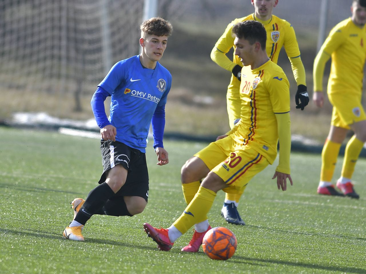 Debut cu gol la Dinamo pentru fotbalistul-minune care la 14 ani dobora recordul lui Nicolae Dobrin și juca la seniorii de la Viitorul Constanța!_21