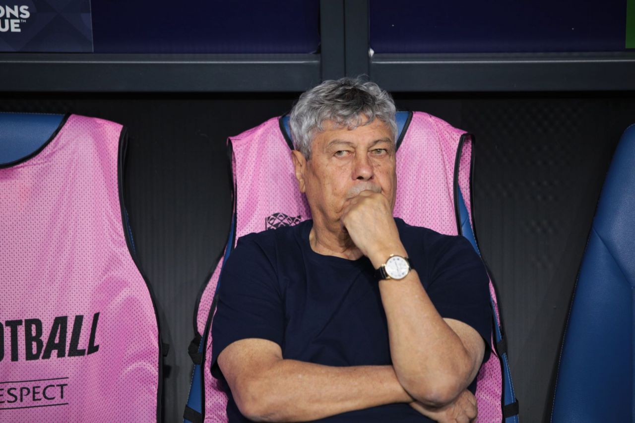 Unicul Mircea Lucescu: ”Nu s-a mai întâmplat vreodată în istoria fotbalului”! Recordul ”senzațional” stabilit de selecționerul României_7