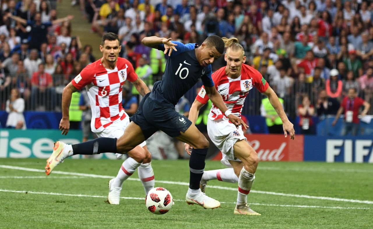 Răzvan Lucescu dă lovitura! Un vicecampion mondial vine la PAOK Salonic_1