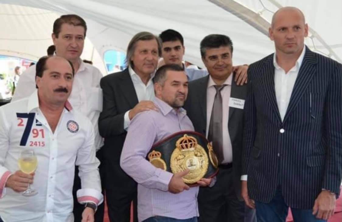 Leonard Doroftei, proiect cum nu s-a mai văzut în România! Oferă o experiență de boxer profesionist _13