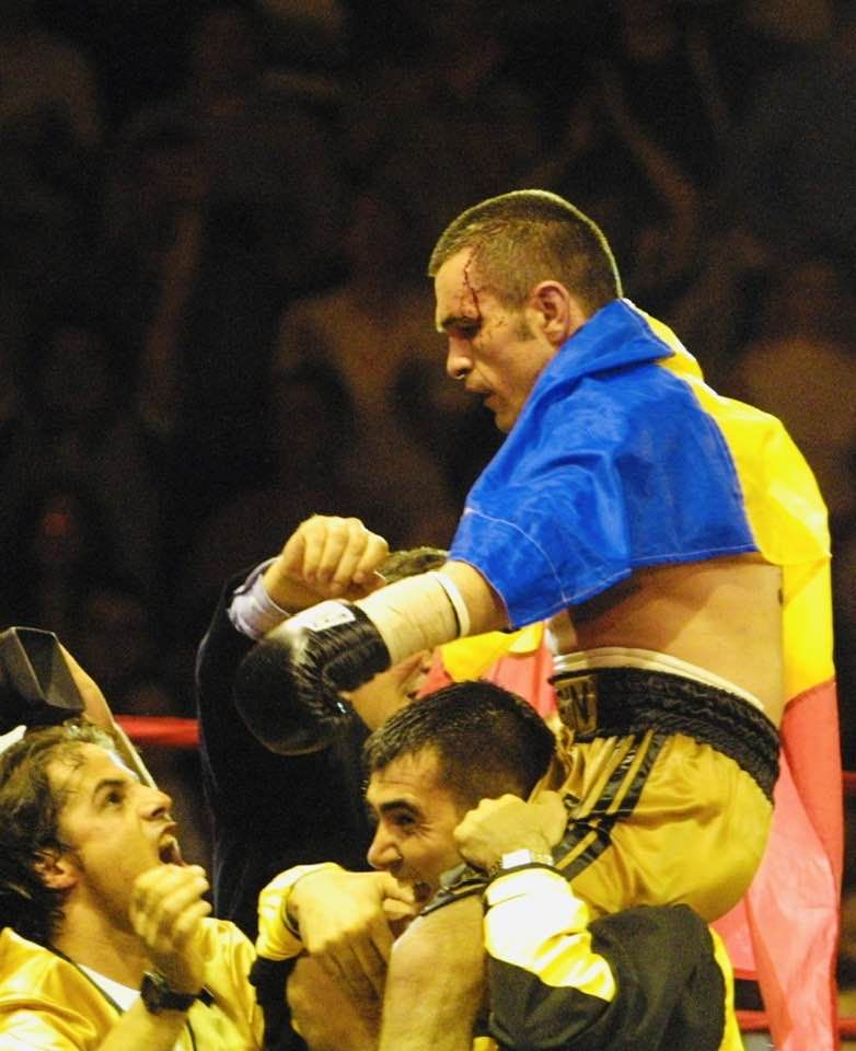 Leonard Doroftei, proiect cum nu s-a mai văzut în România! Oferă o experiență de boxer profesionist _28